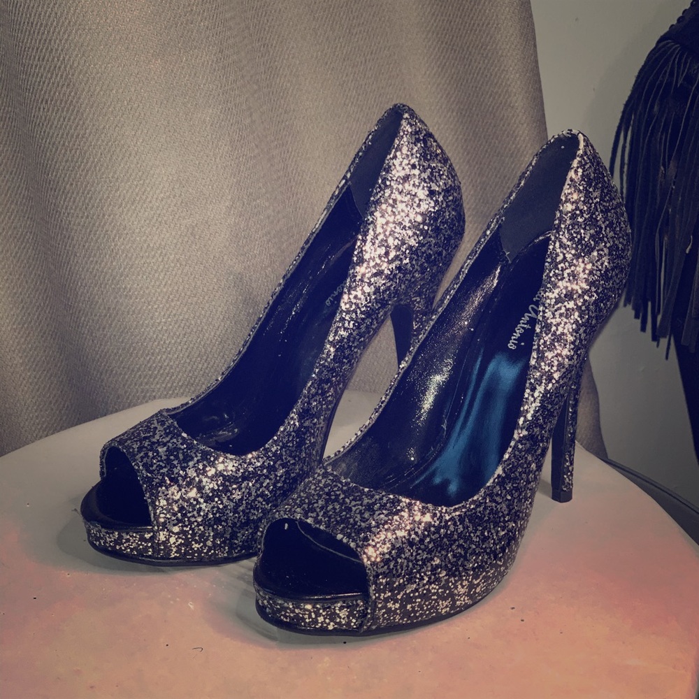 Michael Antonio Womens Open-Toe
